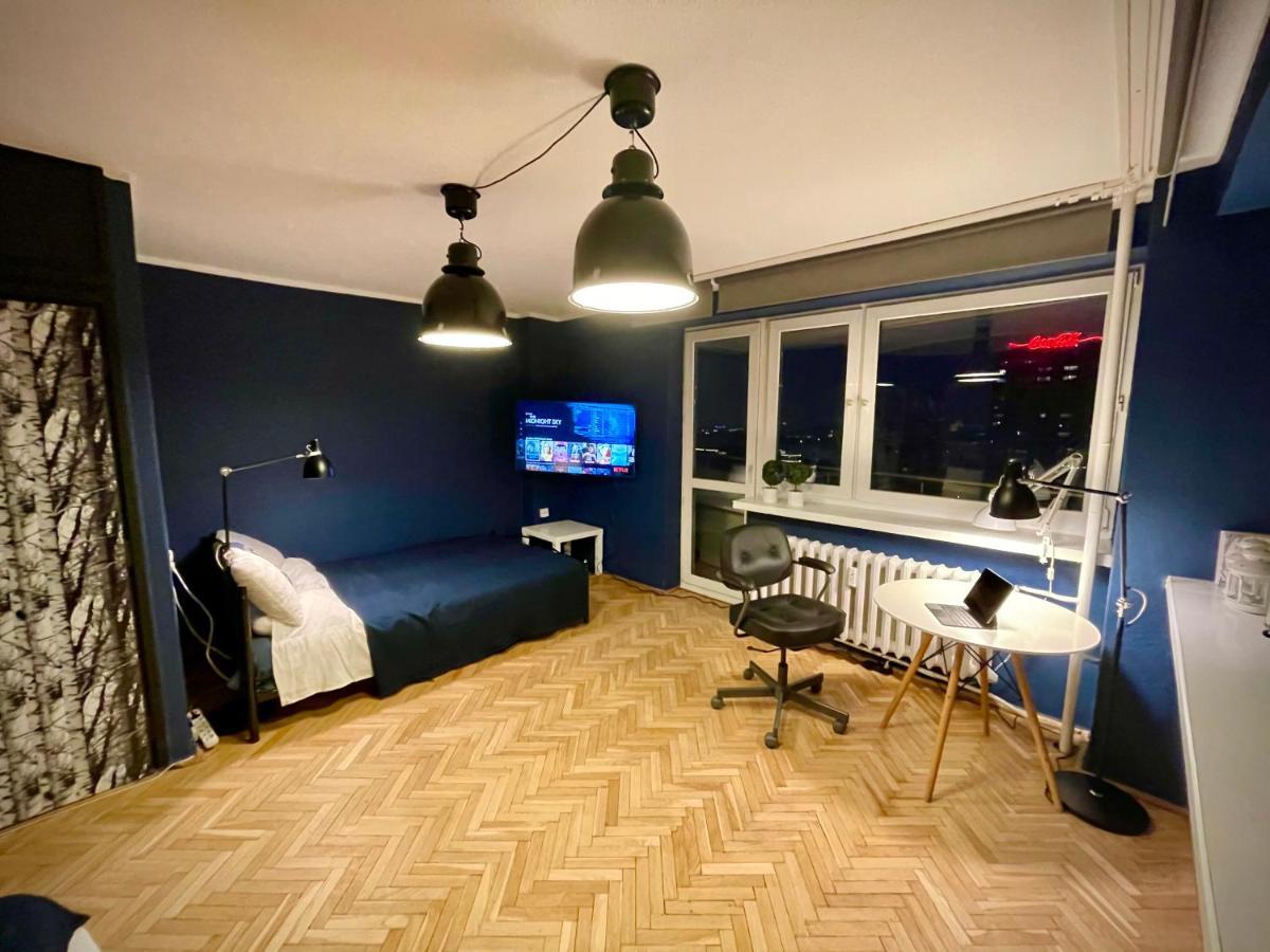 Super Apartament Blue Scisle Centrum Dwie Linie Metra Netflix Wifi 300 Mbs Panorama Miasta Warszawa Exteriör bild
